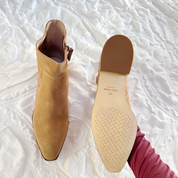 Cole Haan Women's Modern Naia Ankle Boot Size 9 New - Picture 7 of 7